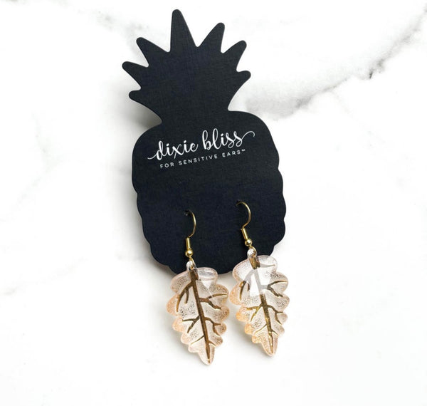 Dixie Bliss Leaf Garland