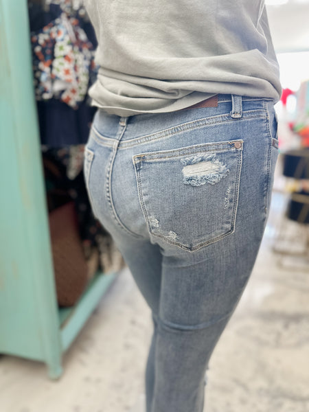 Judy Blue MR Destroy & Cuff Skinny