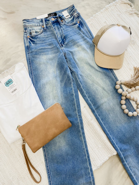 Judy Blue HW Tummy Control Contrast Wash Straight