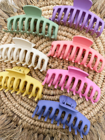 Babe Pastel Claw Clip