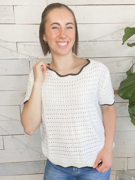 Contrasting Knit