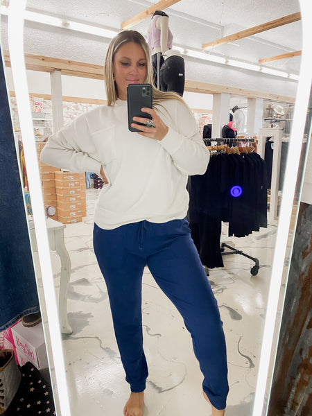 Michelle Mae Corrine Joggers in Navy