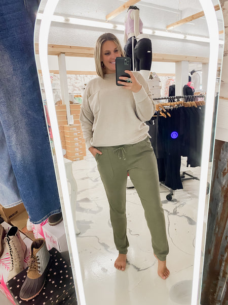Michelle Mae Corrine Joggers in Olive