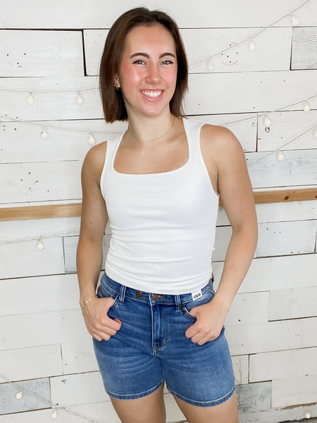Judy Blue HW Button Mid Length Dad Shorts