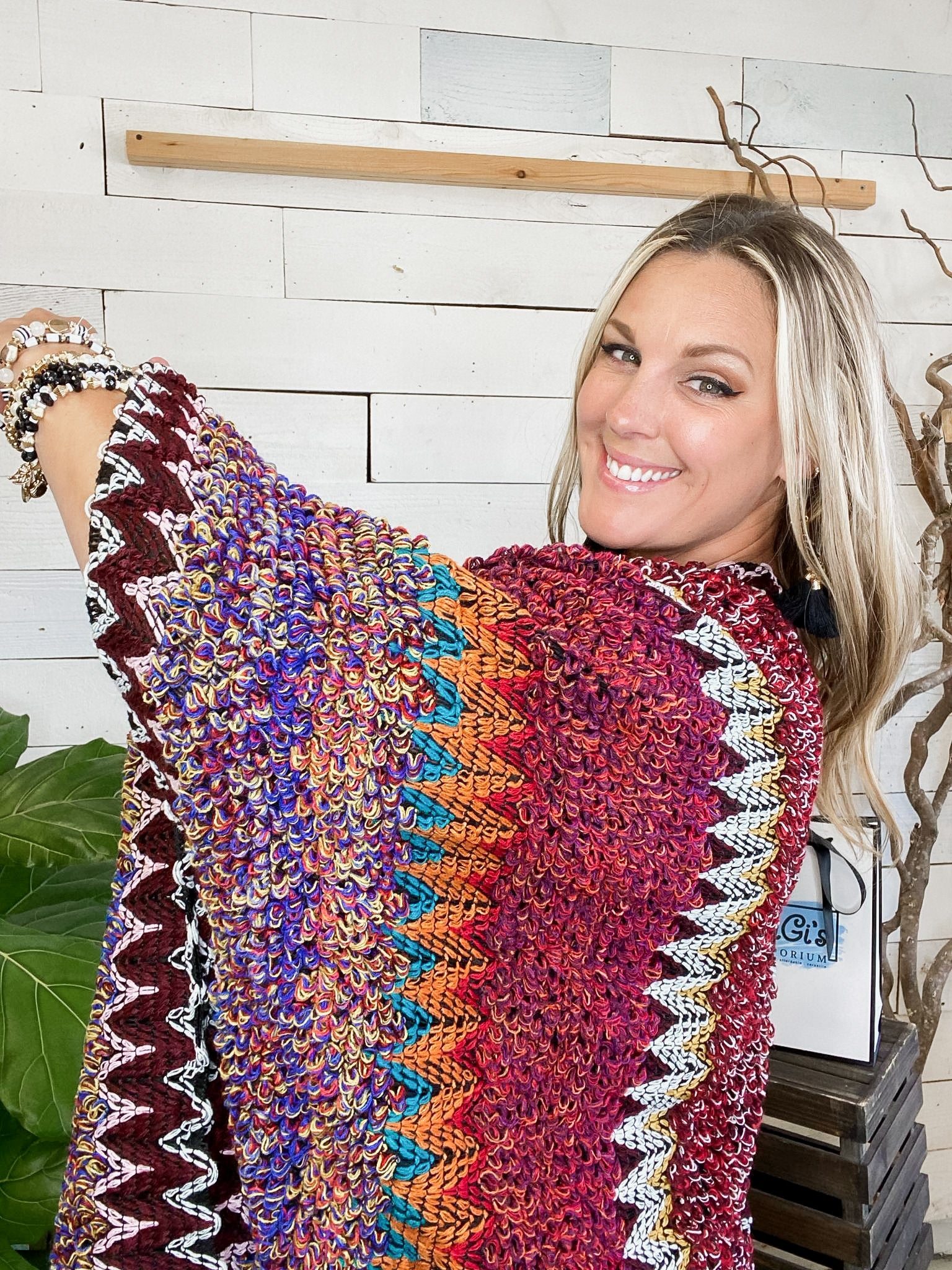 Ruana Crochet Kimono Maroon