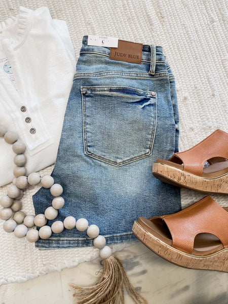 Judy Blue V-Front Vintage Wash Shorts