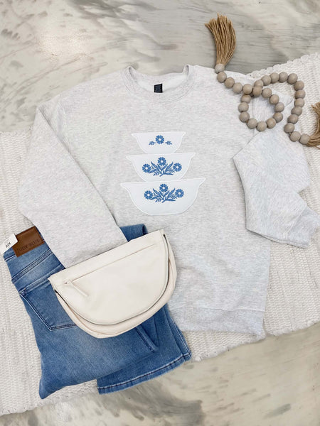 Hand-sewn Pyrex Bowl Sweatshirt White/Blue