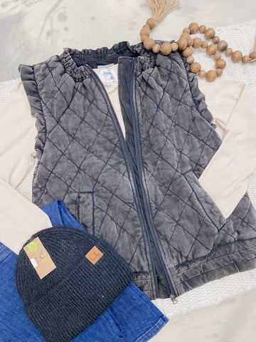 Quilted Ruffle Vest in Charcoal