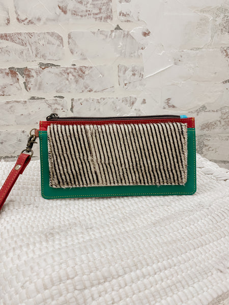 Folkore Couture Wrislet