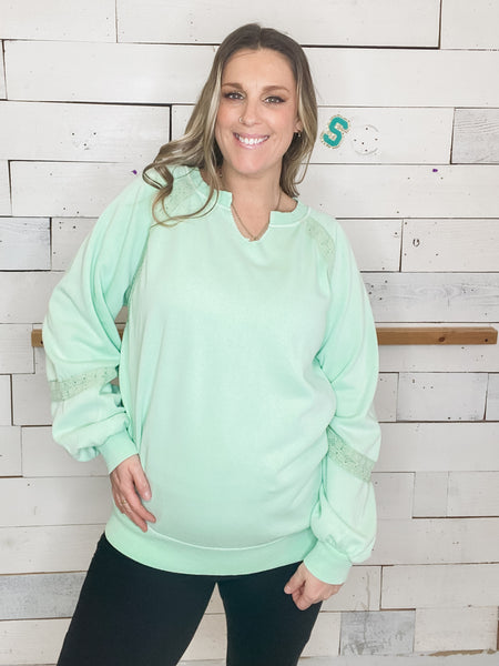 Michelle Mae Lace Accent Vintage Wash in Mint