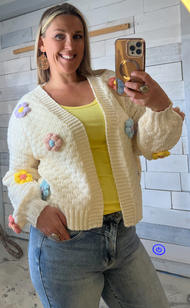Michelle Mae Flower Cardigan in Ivory