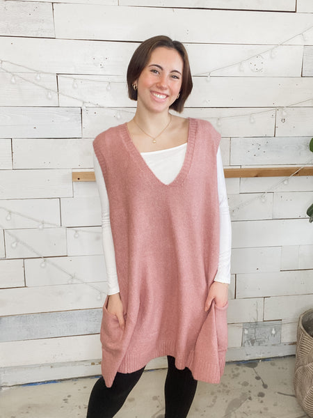 Michelle Mae Tunic Sweater Vest in Rose