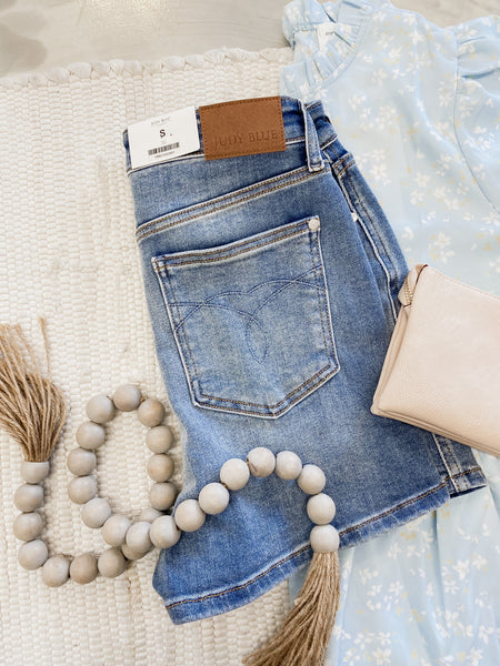 Judy Blue HW Slim Short