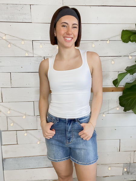 Judy Blue HW Slim Short