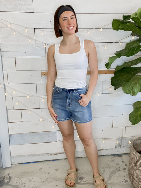 Judy Blue HW Slim Short