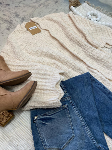 Scalloped Edge Chenille Duster