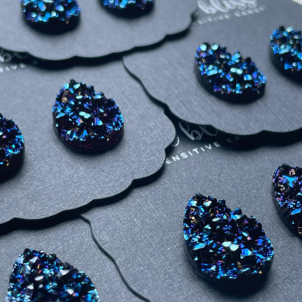 Dixie Bliss Blue Midnight Teardrop