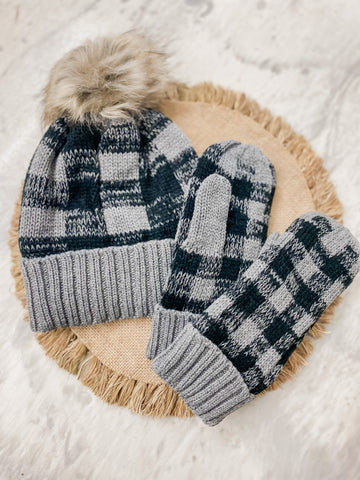 Fleece Hat & Mitten Gray Plaid