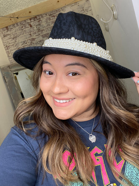 Pearls Away Fedora