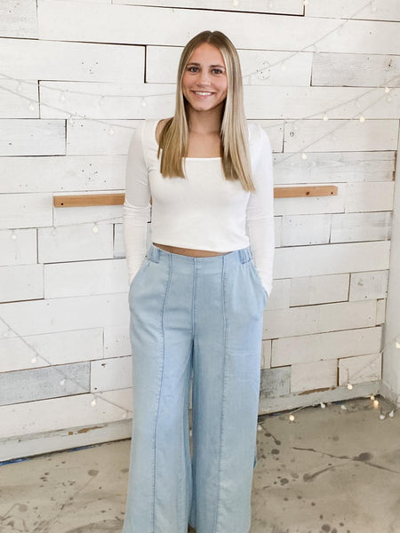 Chambray Scallop Pants