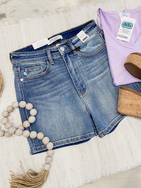 Judy Blue HW Slim Short