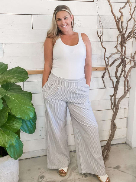 Pleats Wide Leg Pants