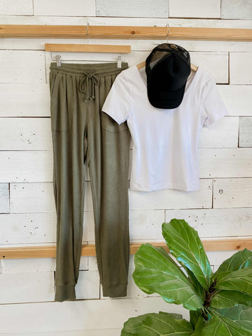 Michelle Mae Corrine Joggers in Olive