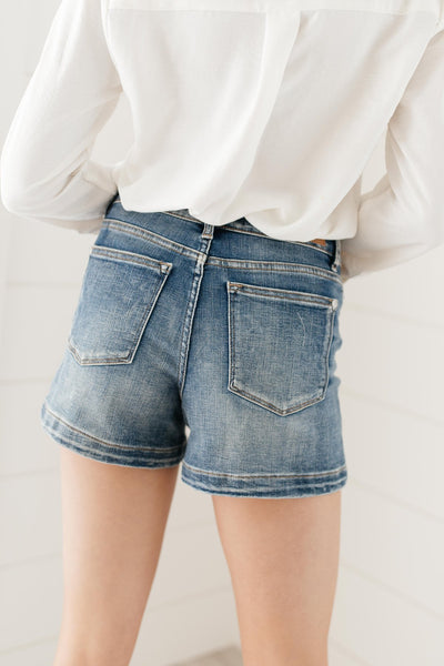 Judy Blue Bring On Spring Shorts