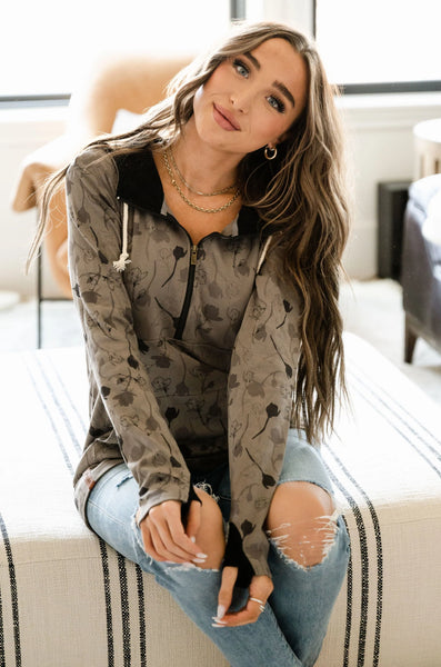 Ampersand Ave Botantical Bliss Half Zip