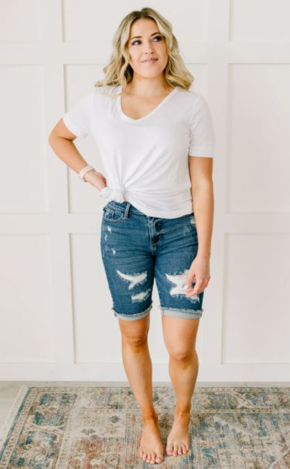 Judy Blue Distressed Bermuda