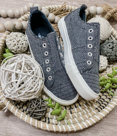 Herringbone Corky Play