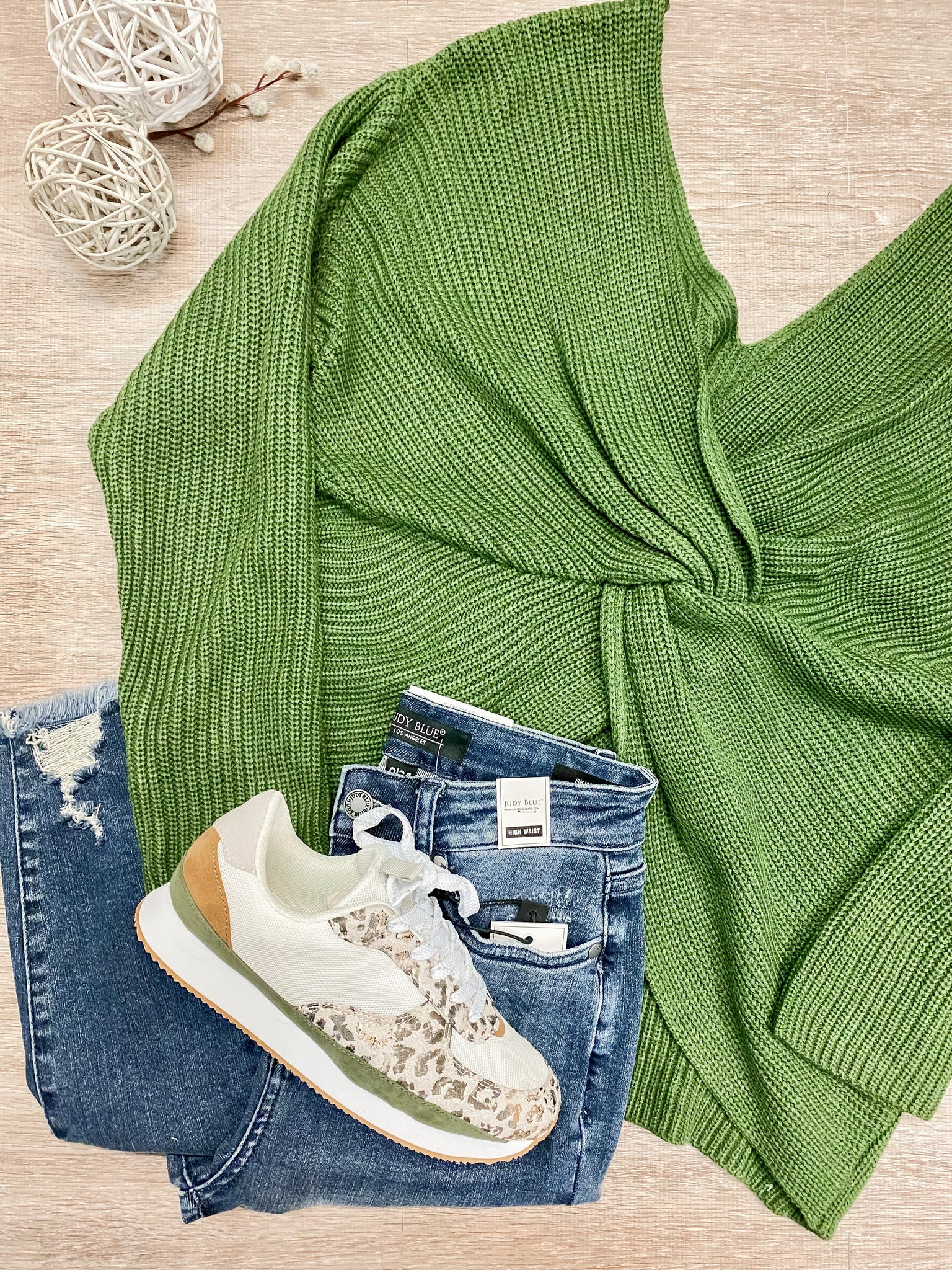 Penelope Twists Sweater Olive