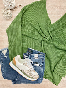 Penelope Twists Sweater Olive