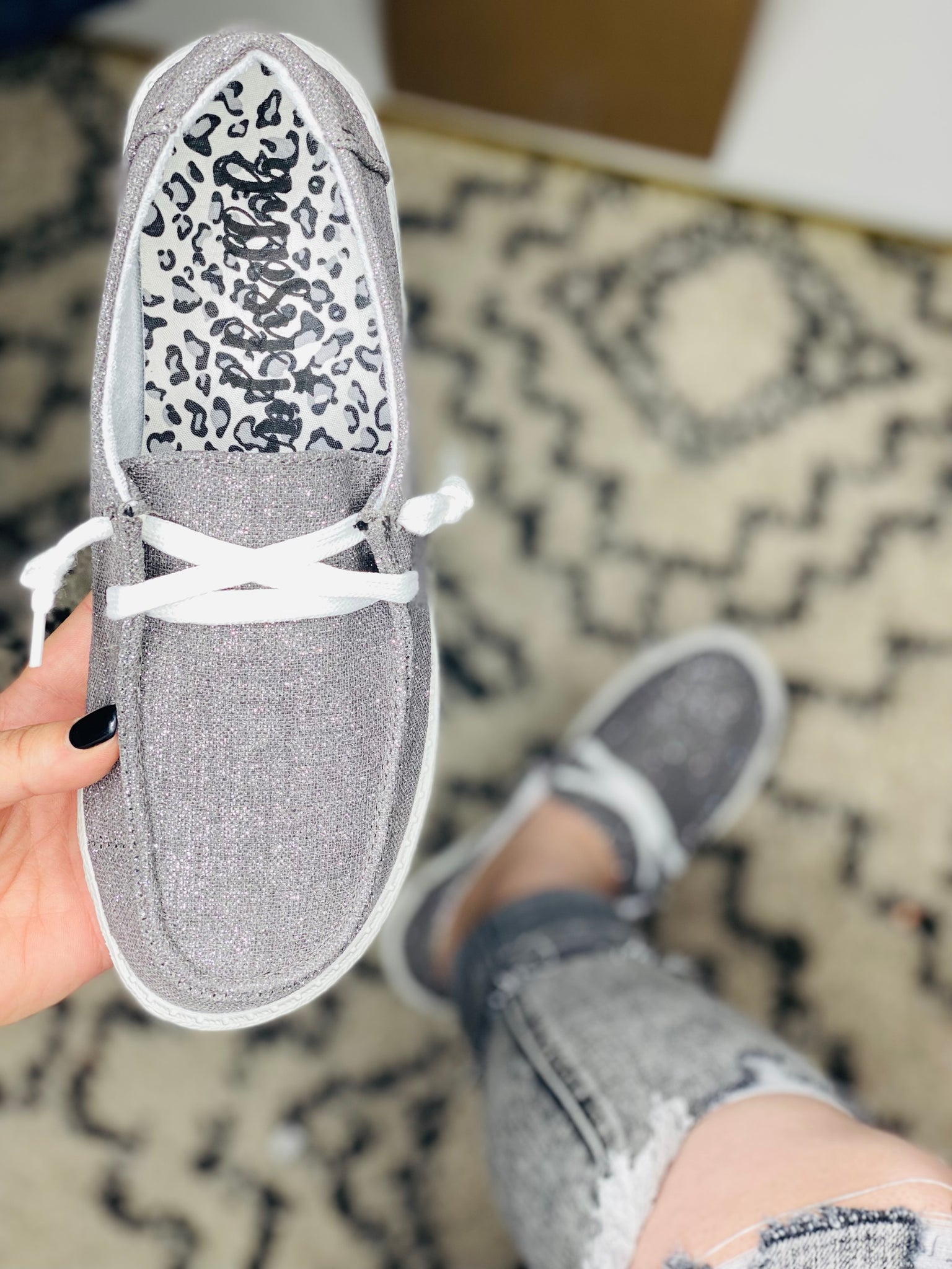 Holly Boat Shoe Shine Charcoal