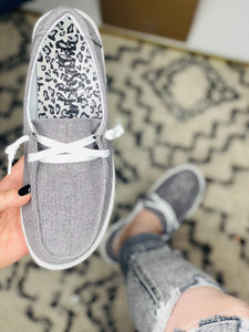 Holly Boat Shoe Shine Charcoal