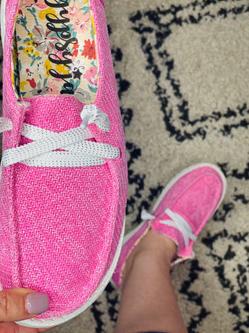 Holly Boat Shoe Shine Pink