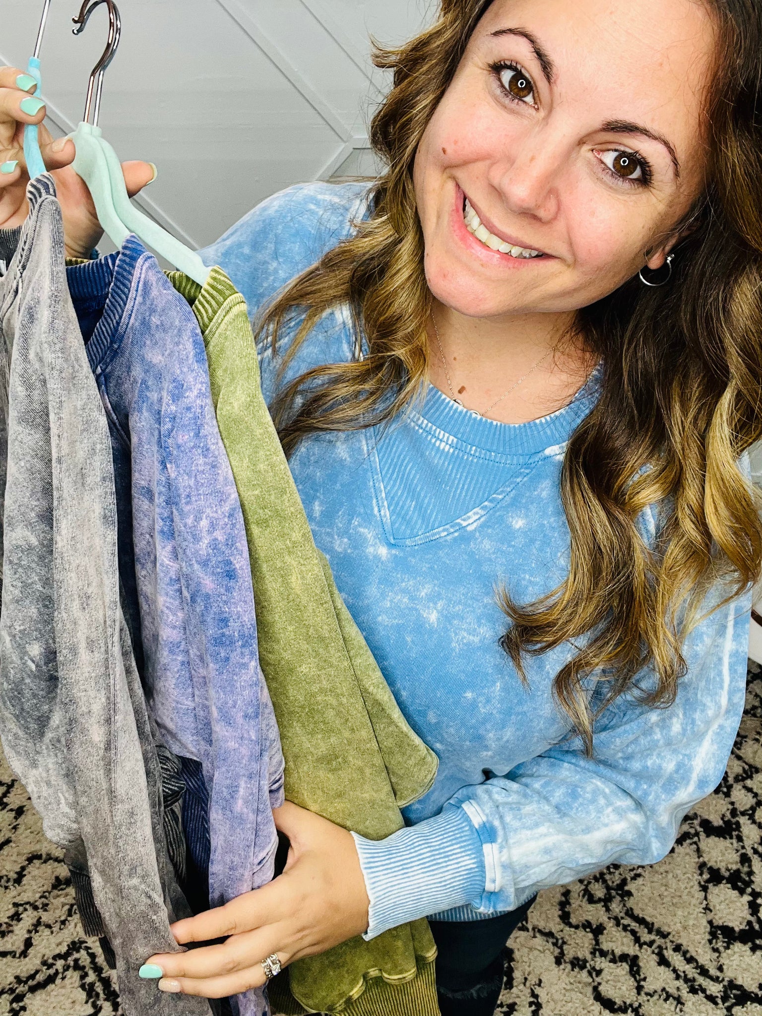 Bountiful Basic Mineral Wash Pullover