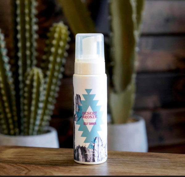 Desert Bronze Self Tanner w/ Mitt