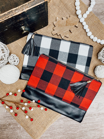 BF Buffalo Plaid Clutch