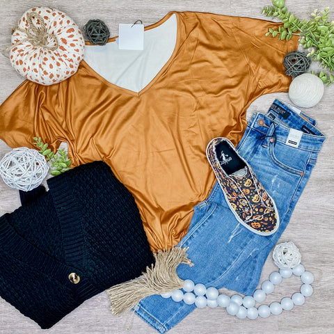 Olivia Tee in Rust