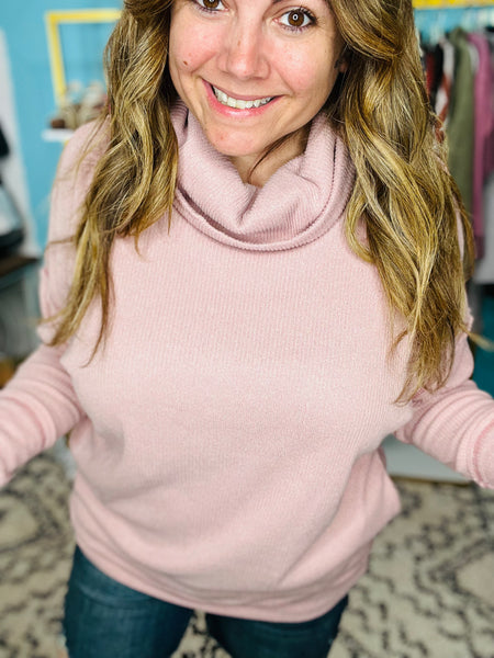 Mauve Cowl